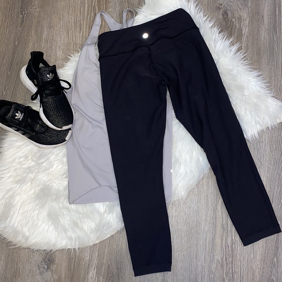 Lulu Reversible Leggings - Picture 10 of 13